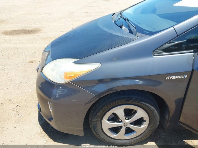 Toyota Prius Three 2014 JTDKN3DUXE1760334 Image 6