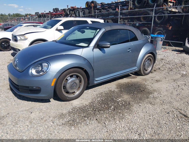 2016 Volkswagen Beetle 1.8t Denim მანქანა იყიდება აუქციონზე, vin: 3VW517AT6GM822911, აუქციონის ნომერი: 45455652