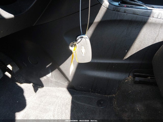 Продажа на аукционе авто 2018 Chevrolet Equinox Lt, vin: 2GNAXJEV2J6240080, номер лота: 45455658