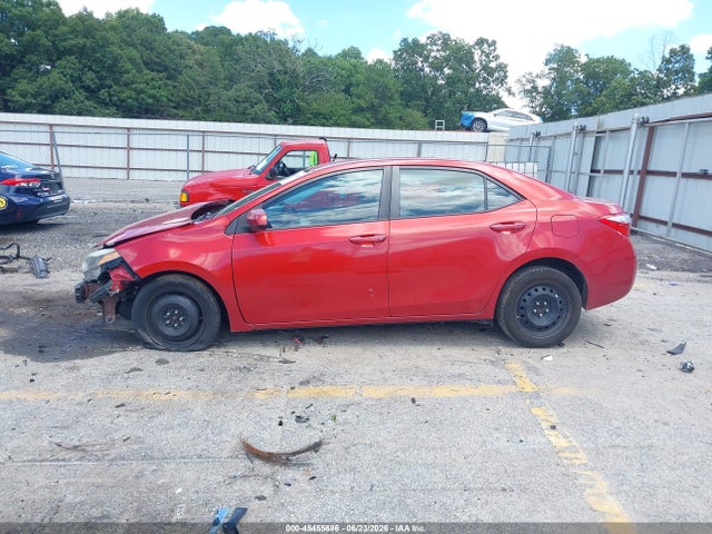 Продажа на аукционе авто 2015 Toyota Corolla Le, vin: 5YFBURHE6FP266283, номер лота: 45455686