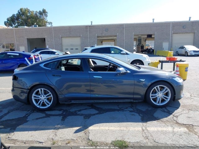 Tesla Model S 60d/70d/75d/85d/90d 2016 5YJSA1E21GF129690 Image 14