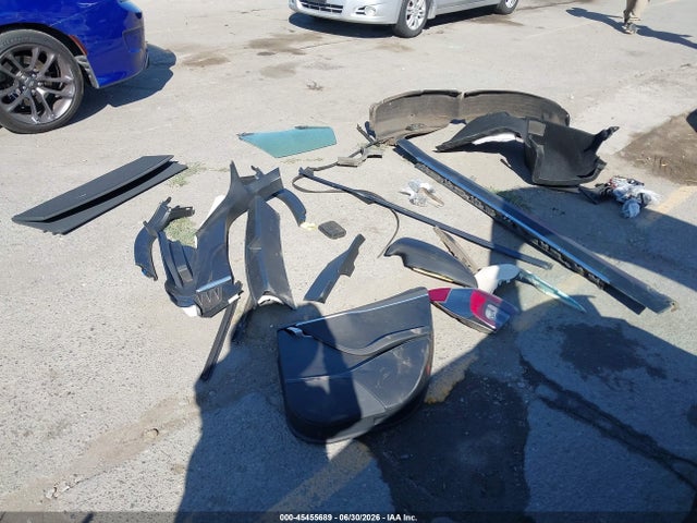 Tesla Model S 60d/70d/75d/85d/90d 2016 5YJSA1E21GF129690 Image 12