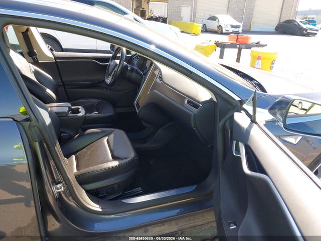 Tesla Model S 60d/70d/75d/85d/90d 2016 5YJSA1E21GF129690 Image 5
