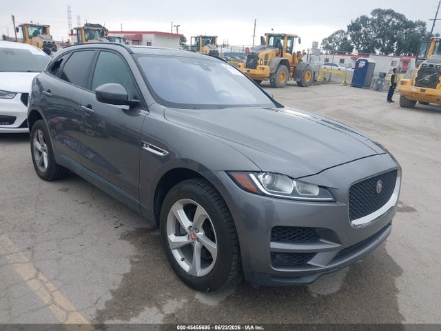 Jaguar F-pace 20d Premium 2017 SADCJ2BN2HA095637 Image 1