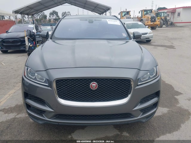 Jaguar F-pace 20d Premium 2017 SADCJ2BN2HA095637 Image 12
