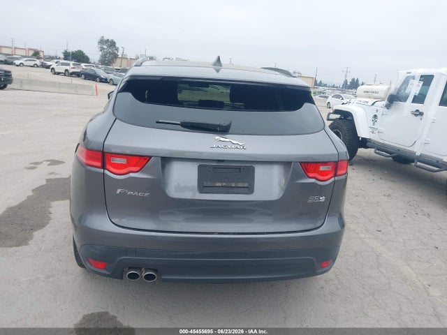 Jaguar F-pace 20d Premium 2017 SADCJ2BN2HA095637 Image 16