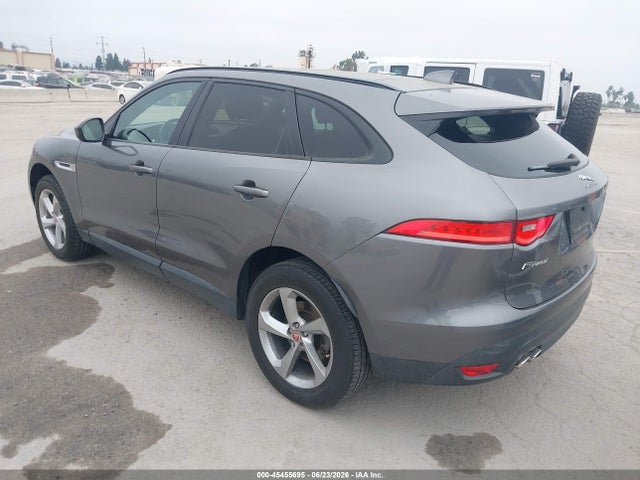 Jaguar F-pace 20d Premium 2017 SADCJ2BN2HA095637 Image 3