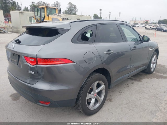 Jaguar F-pace 20d Premium 2017 SADCJ2BN2HA095637 Image 4