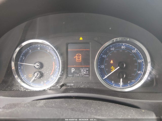 5YFBURHE3HP636737 Toyota COROLLA LE