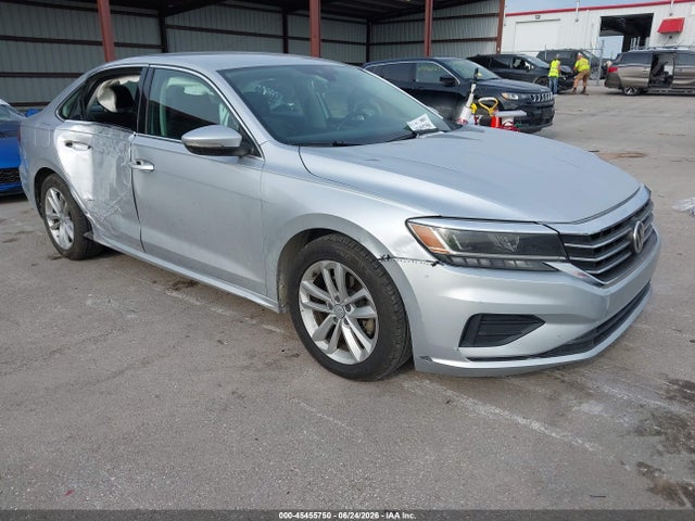 Aukcja sprzedaży 2020 Volkswagen Passat 2.0t Se, vin: 1VWSA7A37LC019782, numer aukcji: 45455750