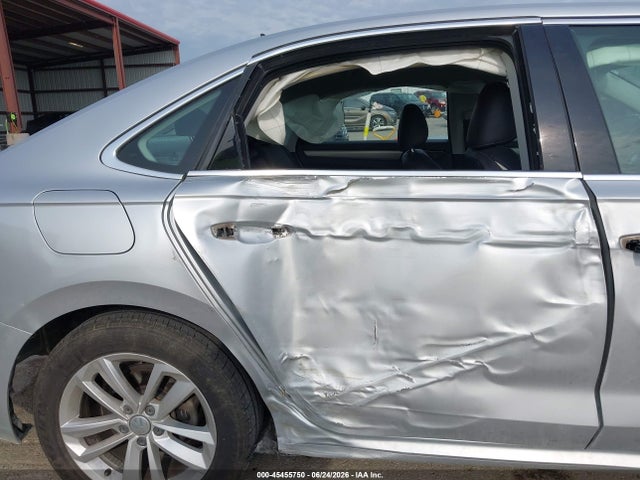 Aukcja sprzedaży 2020 Volkswagen Passat 2.0t Se, vin: 1VWSA7A37LC019782, numer aukcji: 45455750