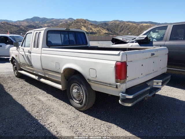 45455797 :رقم المزاد ، 1FTHX25G3LKA19151 vin ، 1990 Ford F250 مزاد بيع
