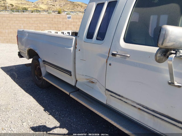 45455797 :رقم المزاد ، 1FTHX25G3LKA19151 vin ، 1990 Ford F250 مزاد بيع
