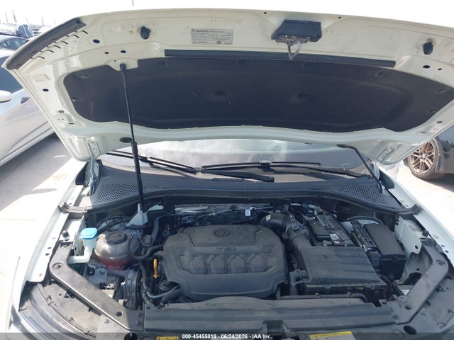 2023 Volkswagen Tiguan 2.0t Sel R-line მანქანა იყიდება აუქციონზე, vin: 3VV4B7AX3PM050674, აუქციონის ნომერი: 45455819