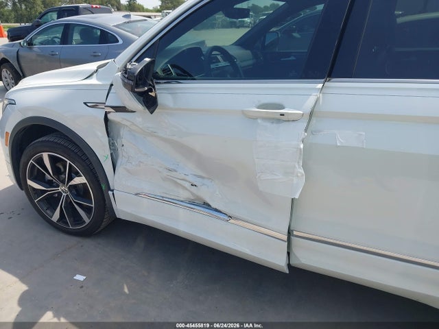 2023 Volkswagen Tiguan 2.0t Sel R-line მანქანა იყიდება აუქციონზე, vin: 3VV4B7AX3PM050674, აუქციონის ნომერი: 45455819
