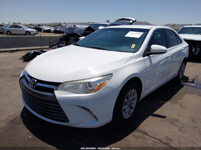 Toyota CAMRY LE 2017 4T1BF1FK3HU357825 Image 2