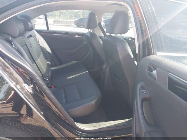 Aukcja sprzedaży 2016 Volkswagen Jetta 1.8t Sel, vin: 3VWL17AJ3GM223132, numer aukcji: 45455876