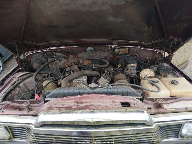 45455891 :رقم المزاد ، 1JCNJ15N1FT011477 vin ، 1985 Jeep Grand Wagoneer مزاد بيع