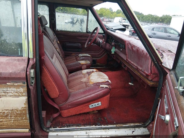 45455891 :رقم المزاد ، 1JCNJ15N1FT011477 vin ، 1985 Jeep Grand Wagoneer مزاد بيع