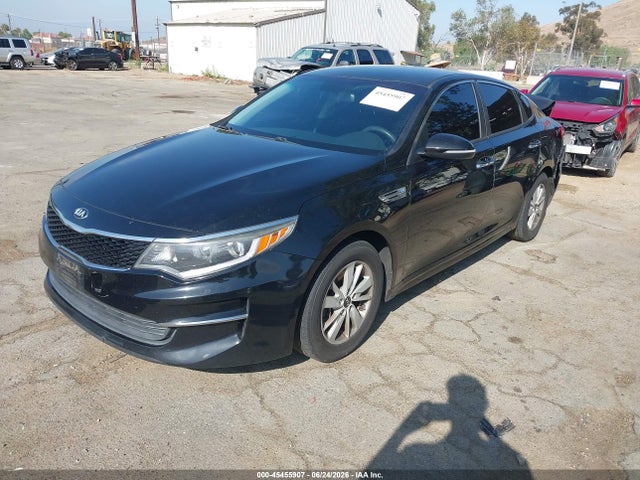 KIA Optima Lx 2016 5XXGT4L35GG042546 Image 2