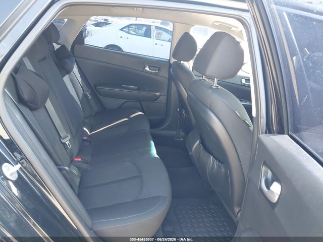 KIA Optima Lx 2016 5XXGT4L35GG042546 Image 8