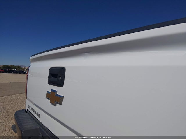 1GCVKNEH2HZ126735 Chevrolet Silverado 1500 Work Truck