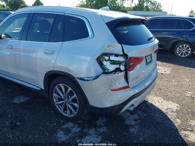 5UXTR9C57KLE18525 BMW X3 Xdrive30i