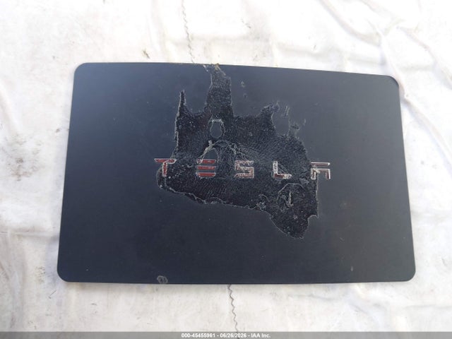 Tesla Model 3 Long Range/mid Range 2018 5YJ3E1EA1JF019701 Image 11