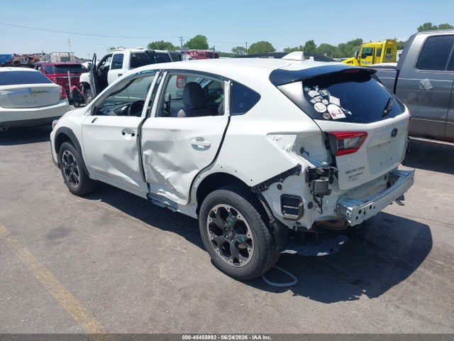 Subaru Crosstrek Premium 2022 JF2GTAEC1NH269438 Image 3
