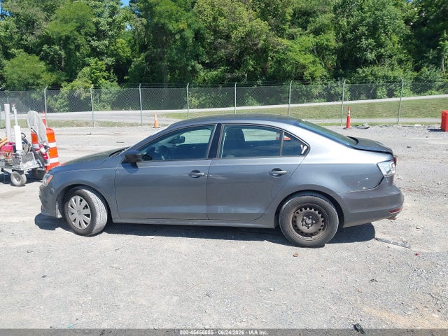 45456005 :رقم المزاد ، 3VW2K7AJ5FM320730 vin ، 2015 Volkswagen Jetta 2.0l S مزاد بيع