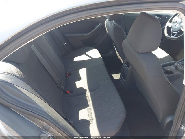 45456005 :رقم المزاد ، 3VW2K7AJ5FM320730 vin ، 2015 Volkswagen Jetta 2.0l S مزاد بيع