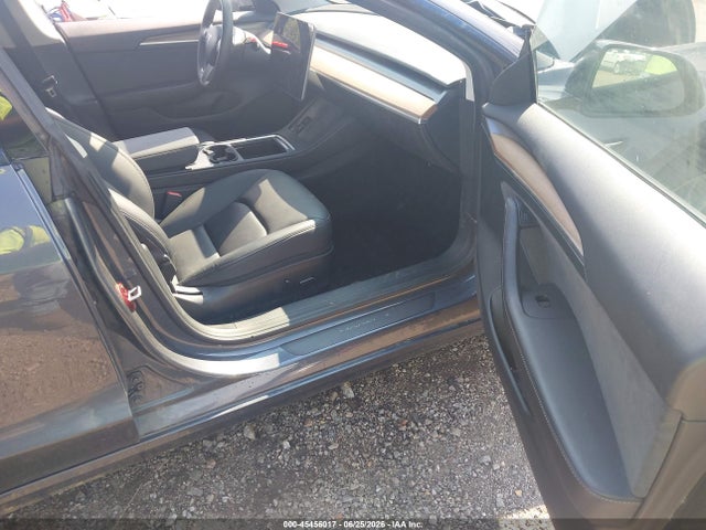 Tesla Model 3 Rear-wheel Drive 2023 5YJ3E1EA1PF698653 Image 5