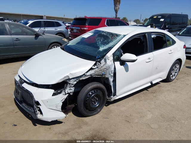 Toyota COROLLA LE 2021 JTDEPMAE5MJ133954 Image 2