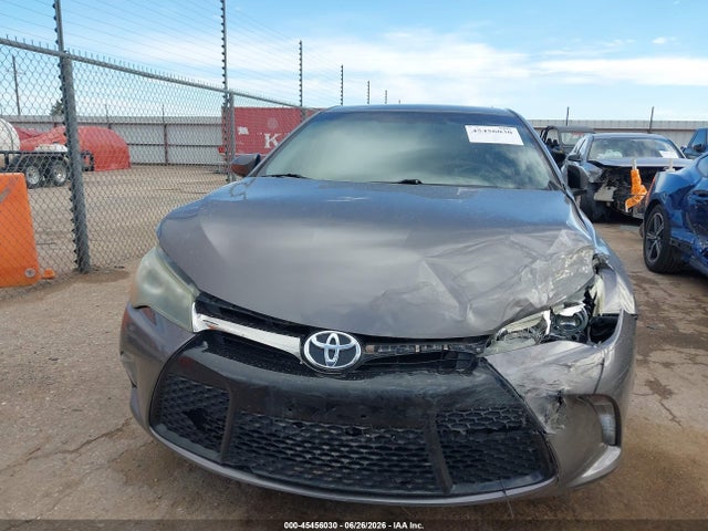 45456030 :رقم المزاد ، 4T1BF1FK8GU255807 vin ، 2016 Toyota Camry Se مزاد بيع