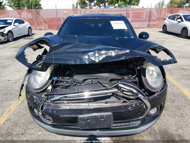 45456114 :رقم المزاد ، WMWLN5C50H2E32591 vin ، 2017 Mini Clubman Cooper مزاد بيع
