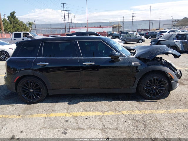 45456114 :رقم المزاد ، WMWLN5C50H2E32591 vin ، 2017 Mini Clubman Cooper مزاد بيع