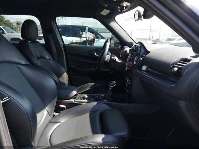 45456114 :رقم المزاد ، WMWLN5C50H2E32591 vin ، 2017 Mini Clubman Cooper مزاد بيع