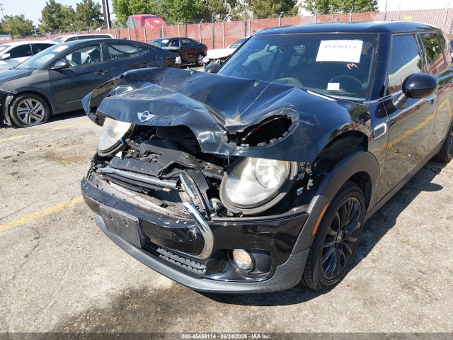 45456114 :رقم المزاد ، WMWLN5C50H2E32591 vin ، 2017 Mini Clubman Cooper مزاد بيع