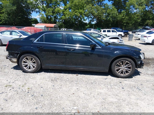 Chrysler 300 Touring 2017 2C3CCAAG5HH606685 Image 13