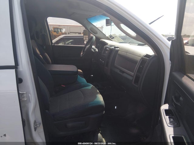 2012 Ram 2500 St მანქანა იყიდება აუქციონზე, vin: 3C6UD5HL9CG284088, აუქციონის ნომერი: 45456124