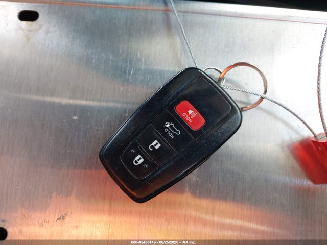 45456149 :رقم المزاد ، 5TDZZRAH9MS534820 vin ، 2021 Toyota Highlander Le مزاد بيع