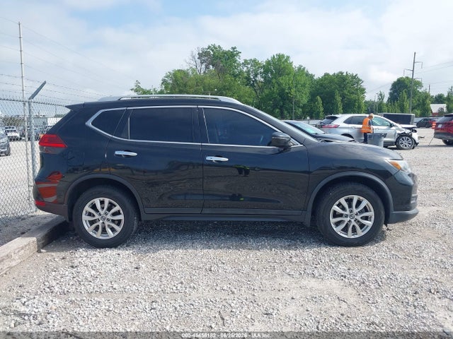 Продаж на аукціоні авто 2017 Nissan Rogue Sv, vin: 5N1AT2MV8HC804906, номер лоту: 45456182