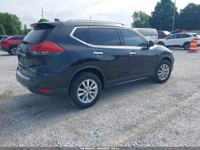 Продаж на аукціоні авто 2017 Nissan Rogue Sv, vin: 5N1AT2MV8HC804906, номер лоту: 45456182