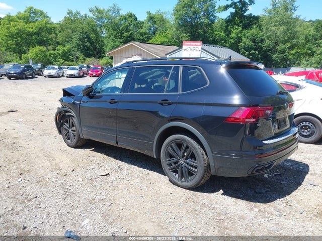 Продаж на аукціоні авто 2022 Volkswagen Tiguan 2.0t Se R-line Black, vin: 3VV8B7AX6NM021765, номер лоту: 45456208