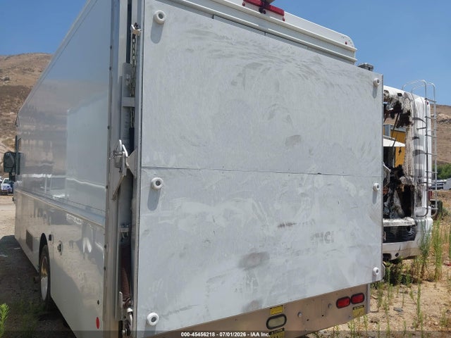 1F65F5KY6J0A07351 Ford F-59 Commercial Stripped