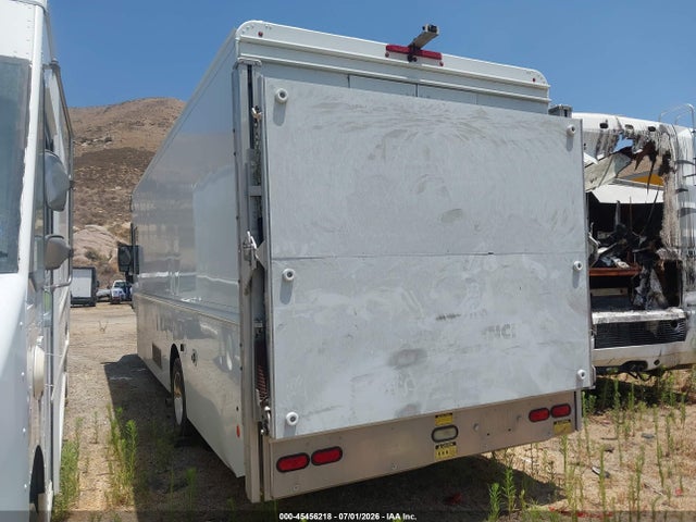 1F65F5KY6J0A07351 Ford F-59 Commercial Stripped
