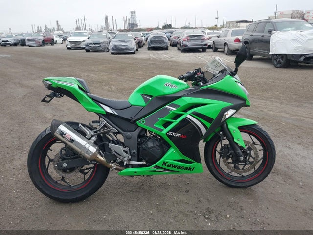 45456236 :رقم المزاد ، JKAEX8A17EA002153 vin ، 2014 Kawasaki Ex300 A مزاد بيع