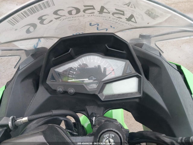 2014 Kawasaki Ex300 A მანქანა იყიდება აუქციონზე, vin: JKAEX8A17EA002153, აუქციონის ნომერი: 45456236