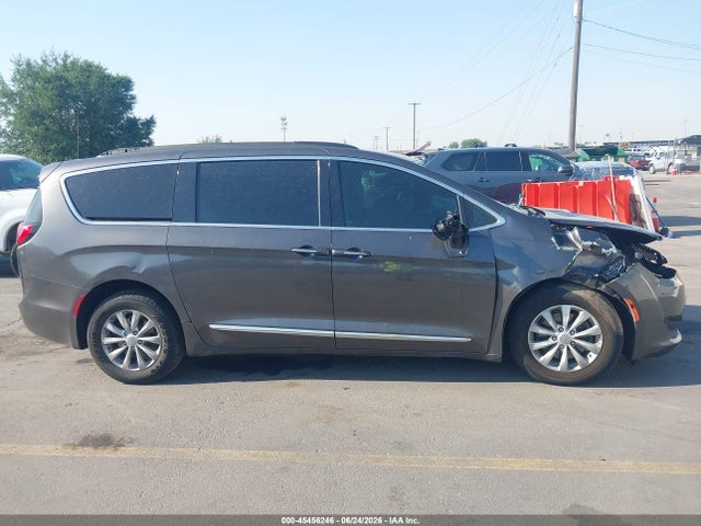 Aukcja sprzedaży 2017 Chrysler Pacifica Touring-l, vin: 2C4RC1BG6HR551338, numer aukcji: 45456246