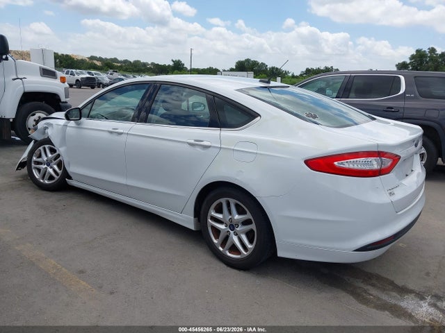 1FA6P0H71F5107633 Ford FUSION SE